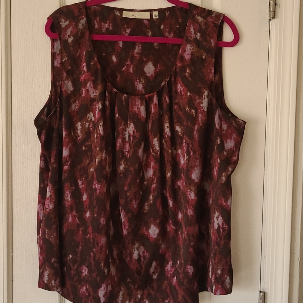 82- Sejour Tank style blouse 16w